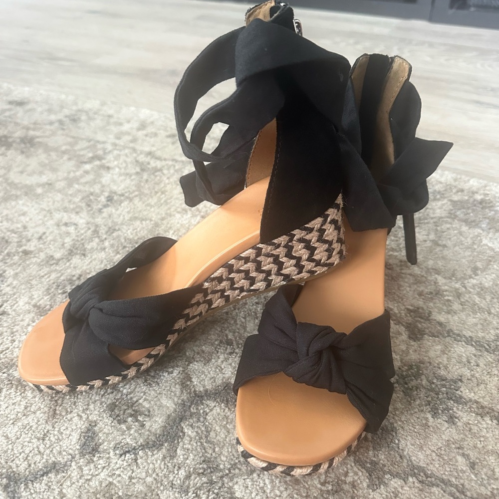 UGG Black and Tan Wedge Sandals